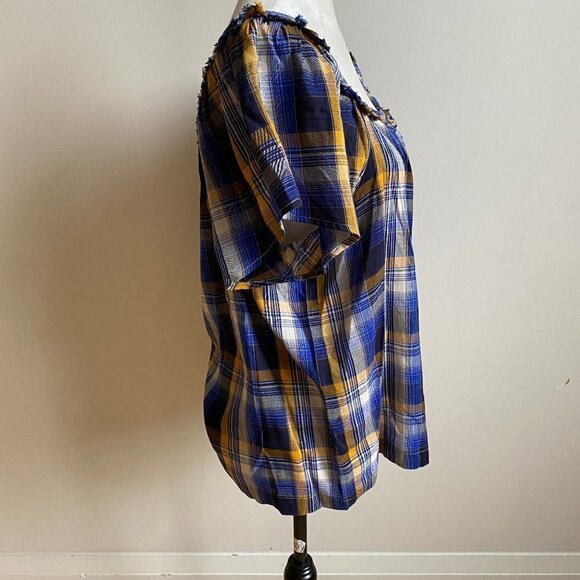 VINCE Camuto New Blue Plaid Top BNWT Short Sleeve - Picture 4 of 8